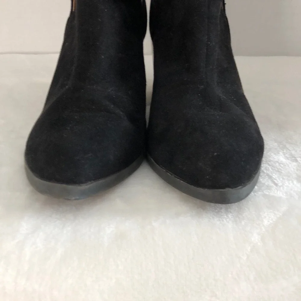 QUPID Black Suede‎ Block Heel Bootie Ankle Boot Women Size 5 Classic